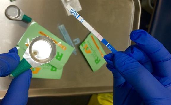 Insite-supervised-injection-fentanyl-test.jpg